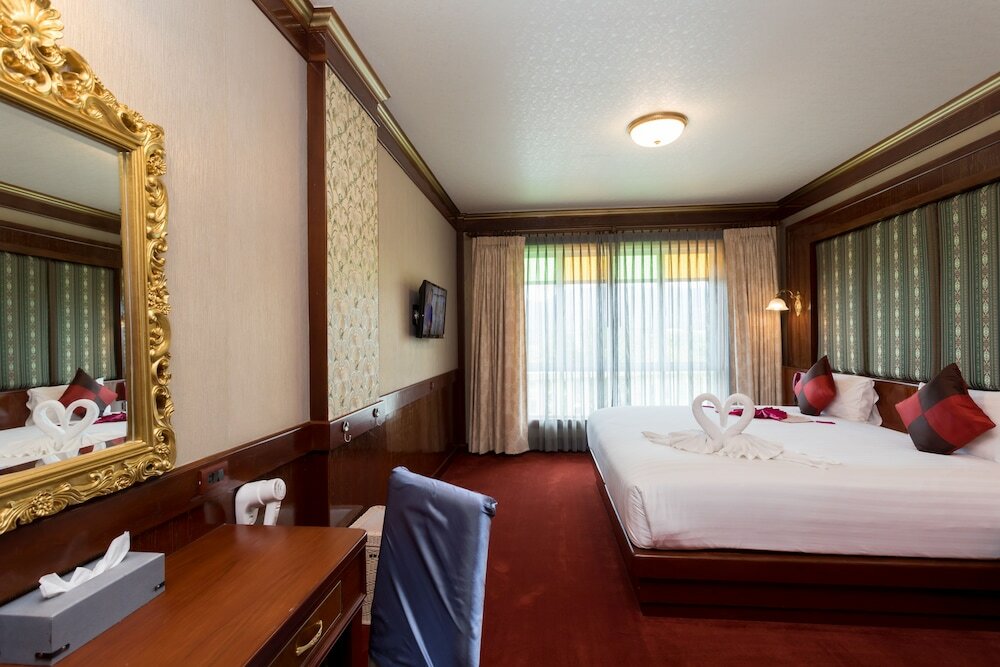 Фото Erawan Hotel