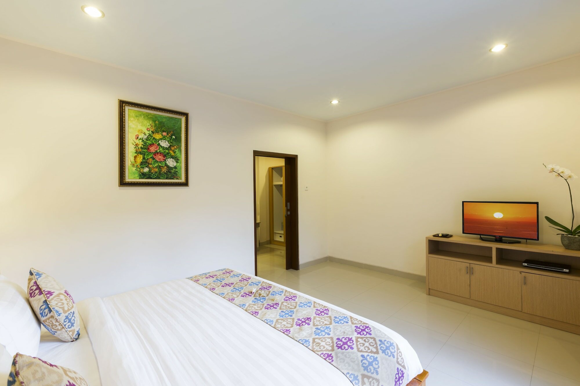 Фото Kubal Villa and Living Seminyak