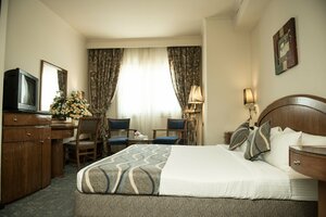 Гостиница Cherry Maryski Hotel