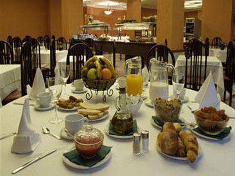 Фото Hotel Macià Condor