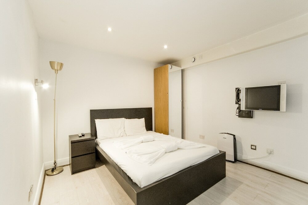 Фото Imperial Court Studios