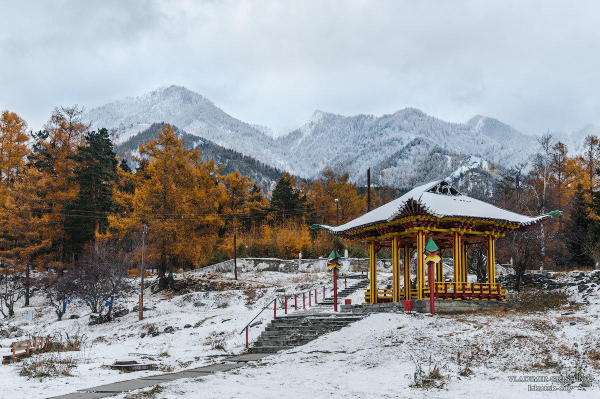 Фото Дом у реки