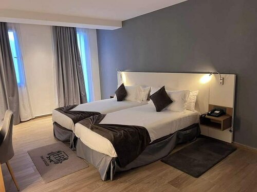 Гостиница Bayazid Hotel в Сетифе