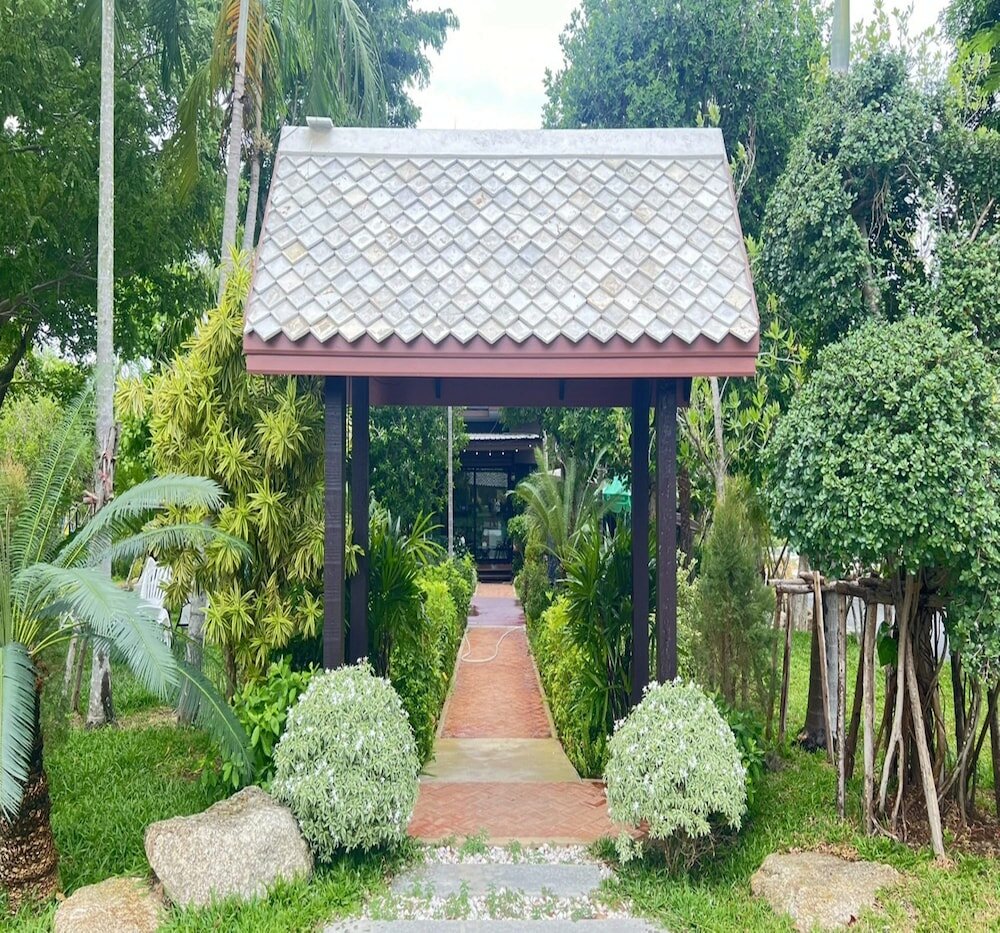 Фото Oyo 75510 BannRai Tayai Cafe and Resort