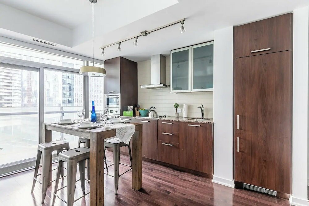 Фото The Harbour Toronto