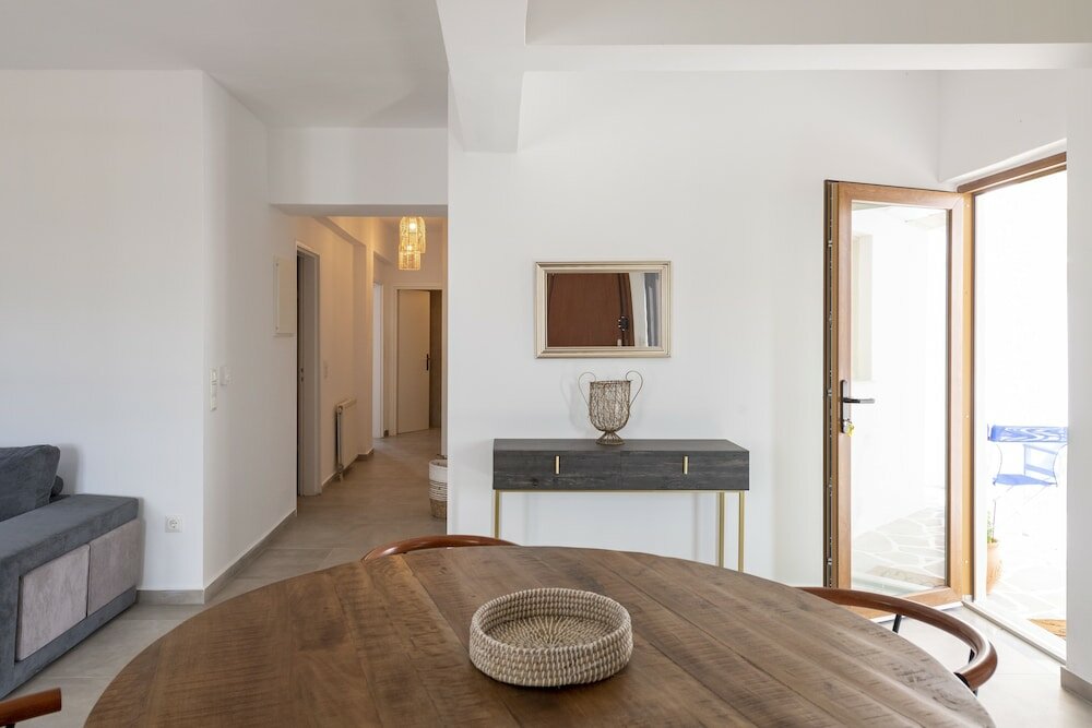 Фото Theodora's Family Suite