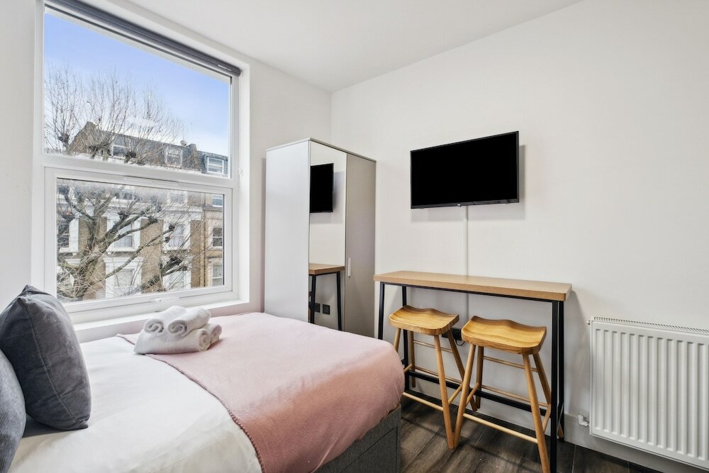 Фото Sutherland Apartments