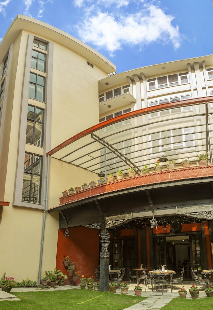 Фото отеля 2