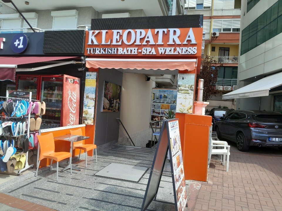Kleopatra Bath