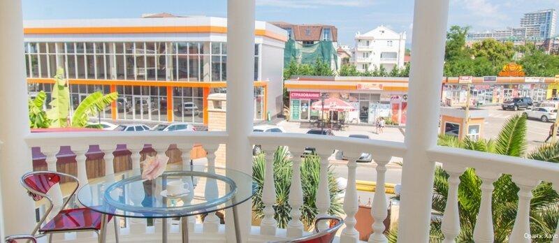 Фото отеля 2