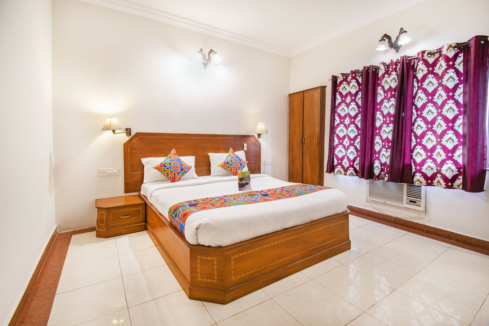 Фото FabHotel Metro Manor Central Station