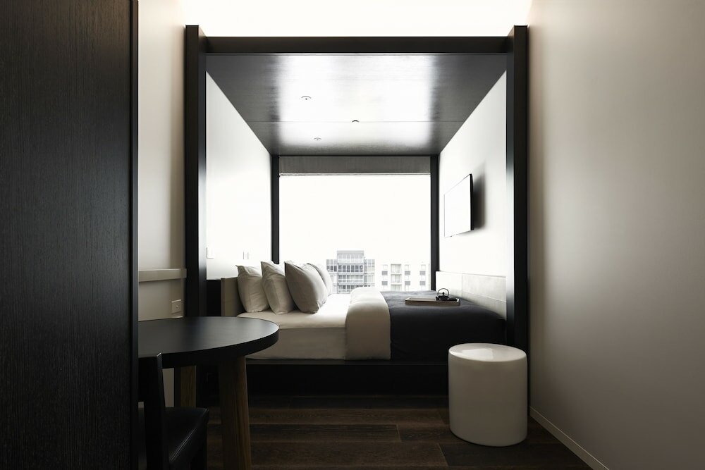 Фото Little National Hotel Canberra