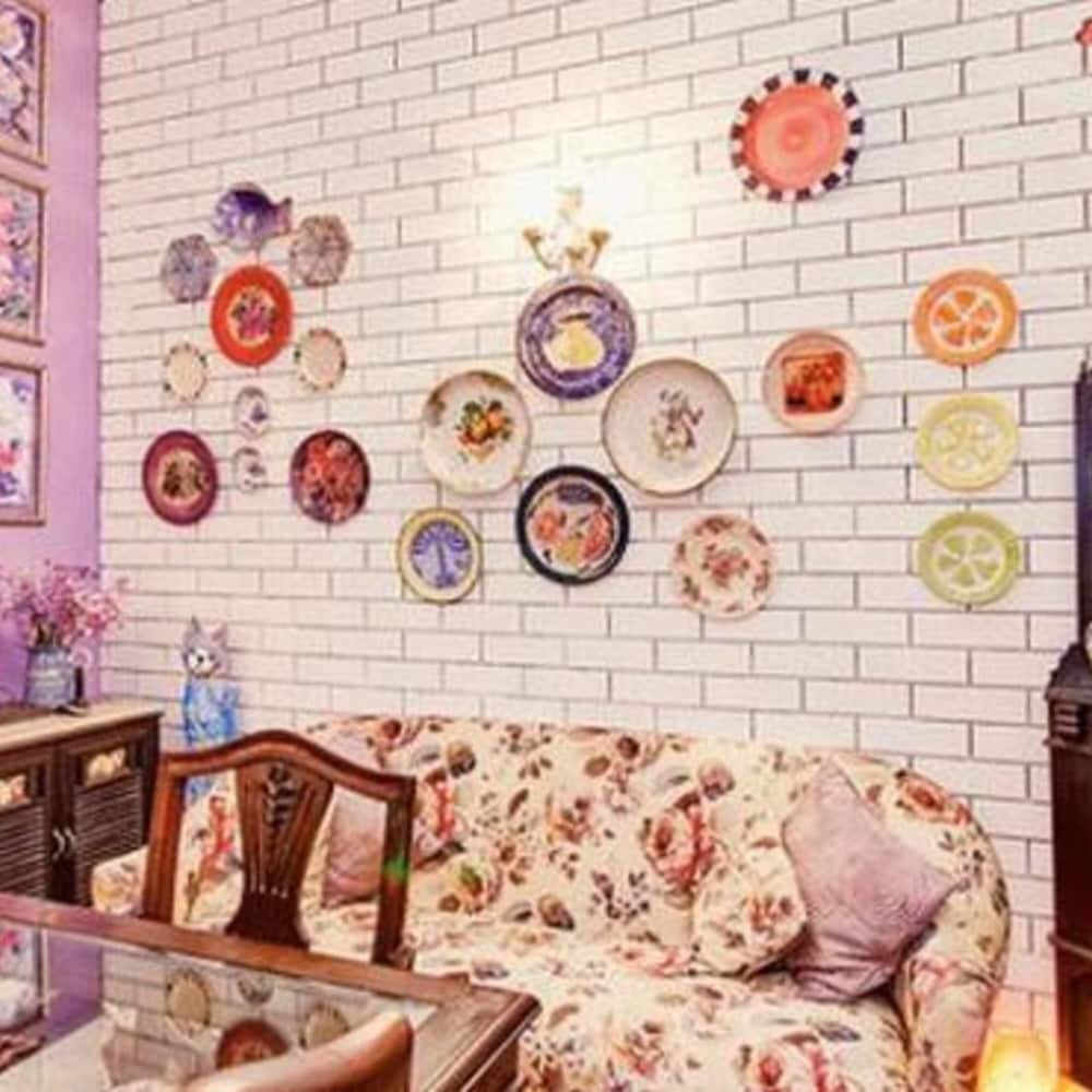 Фото On The House