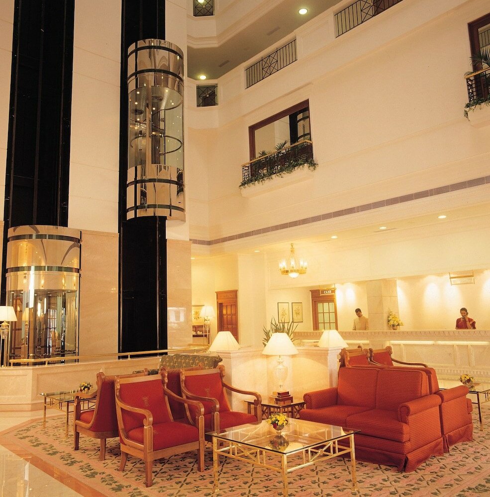 Фото Abad Atrium