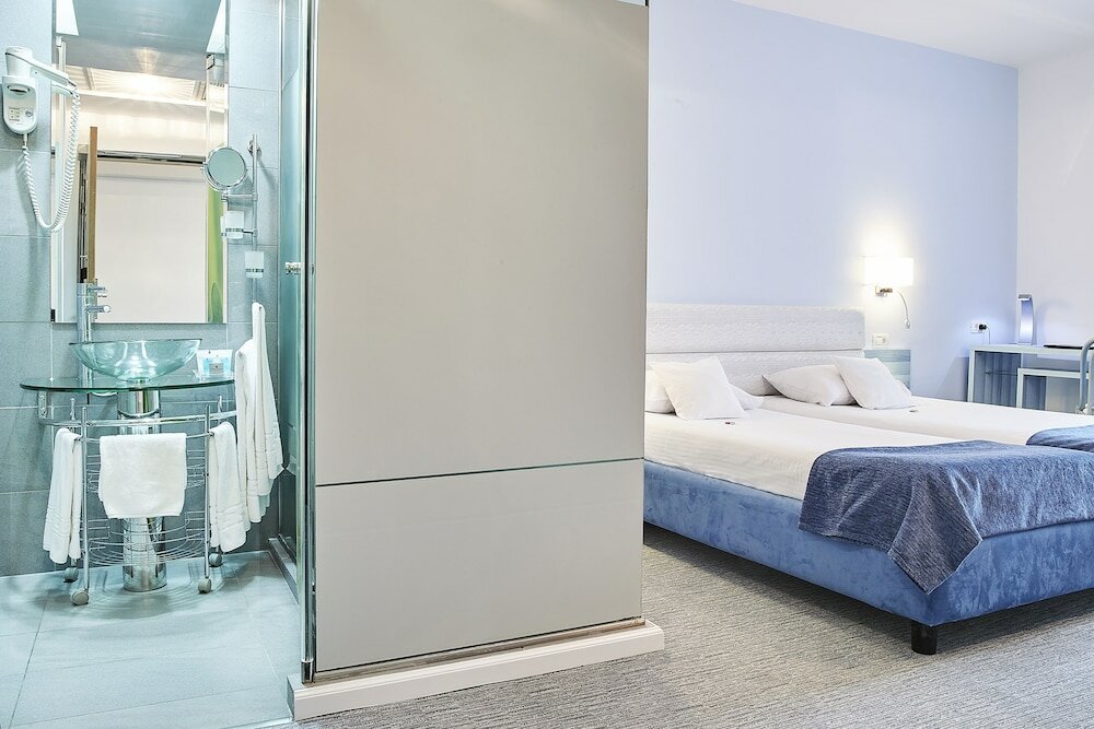 Фото Continental Forum Sibiu