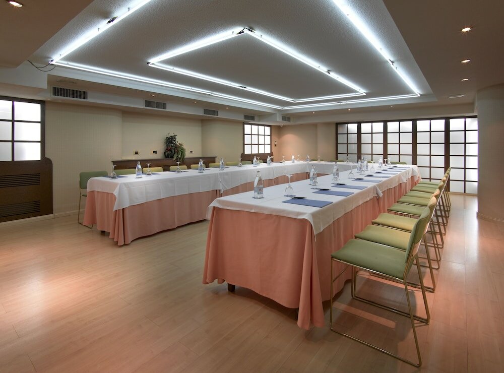 Фото Hotel Macià Condor