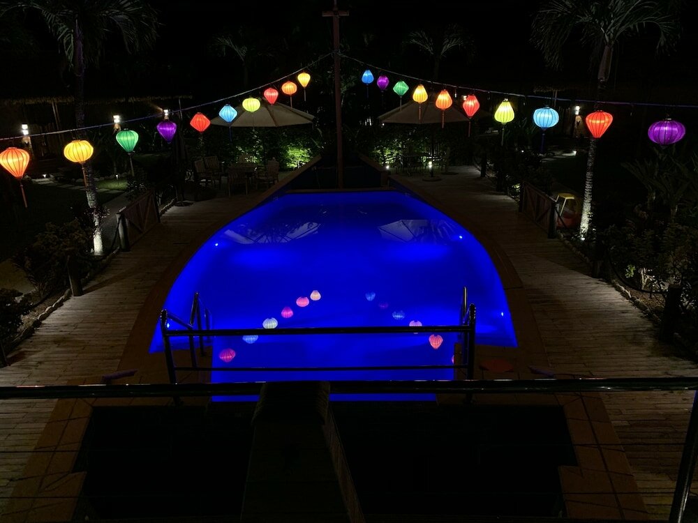 Фото Magic Reef Bungalows