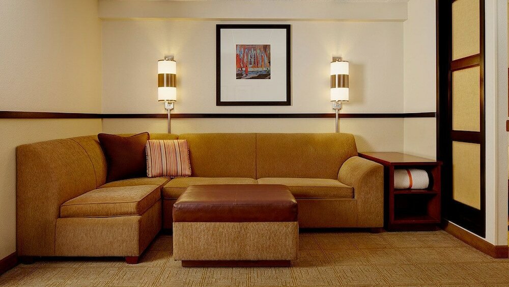 Фото Hyatt Place Milwaukee Airport