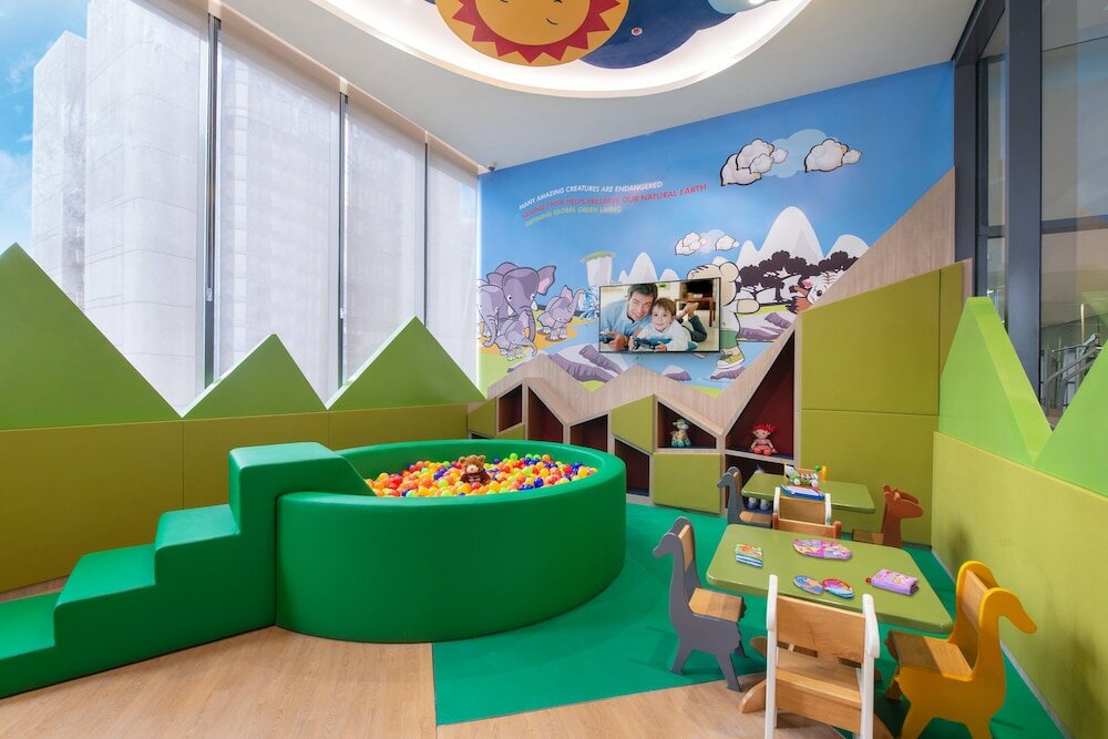 Фото Somerset Central Salcedo Makati