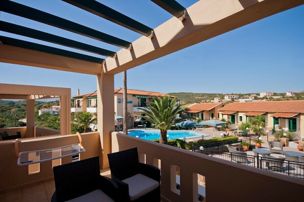 Фото Sun Village Hotel