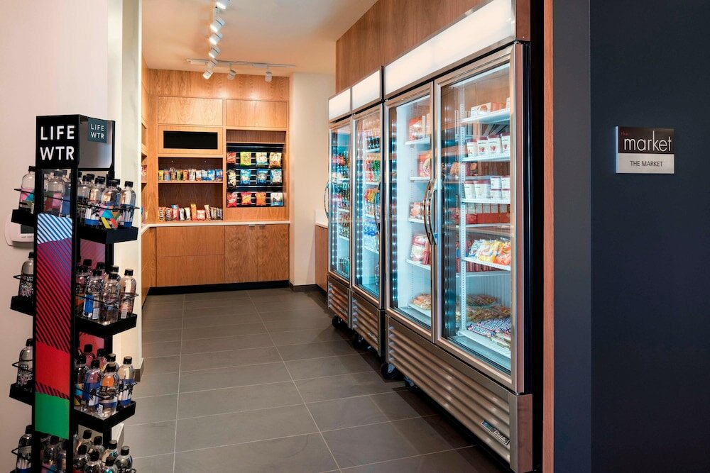 Фото Residence Inn by Marriott Redwood City San Carlos