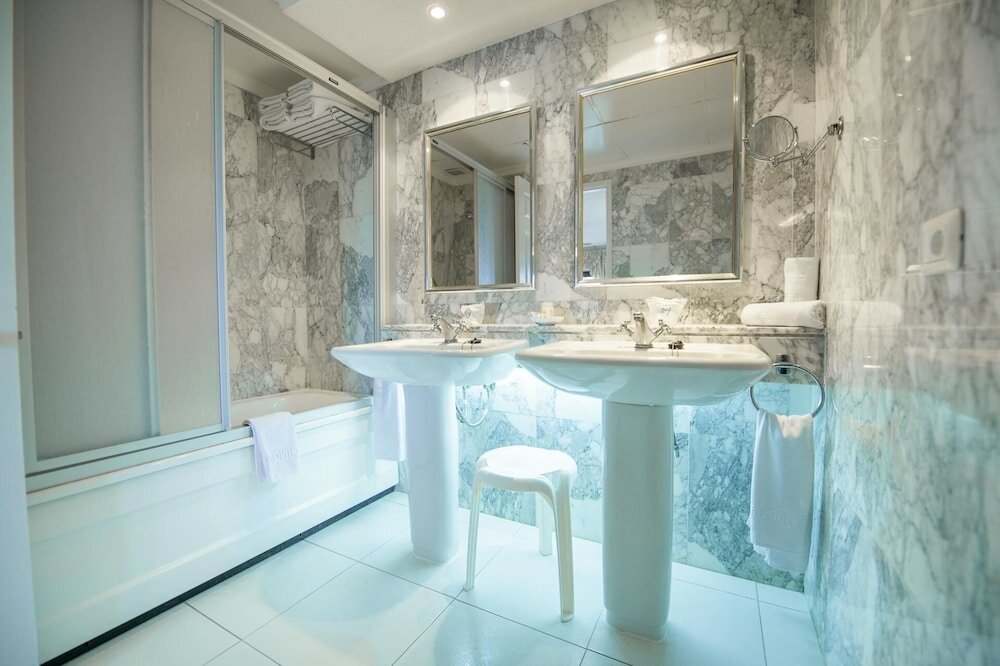 Фото Apartamentos Beverly Hills Heights - Excel Hotels & Resorts