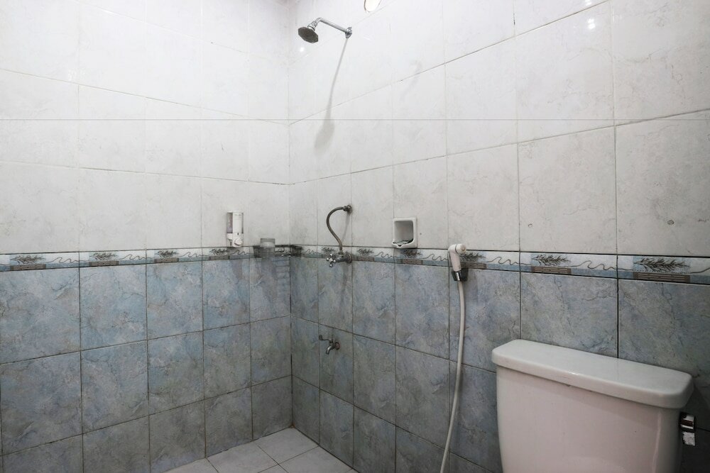 Фото Warapsari Inn