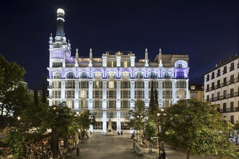 Гостиница Me Madrid by Melia в Мадриде