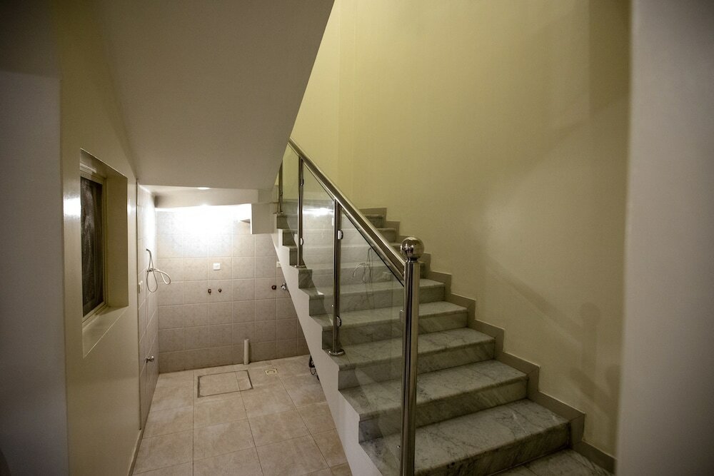 Фото Al Raha Hotel Suites