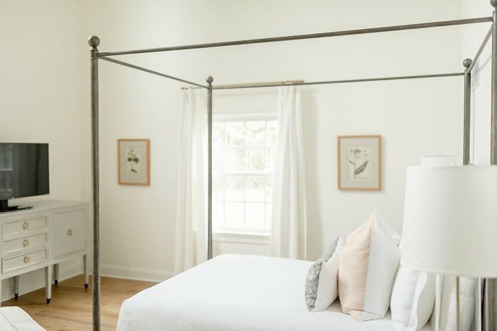 Фото Fairville Inn