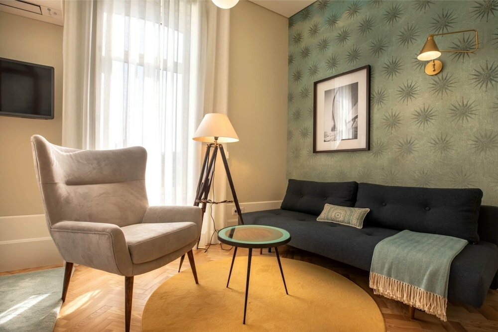 Фото Harbour Inn Design Townhouse