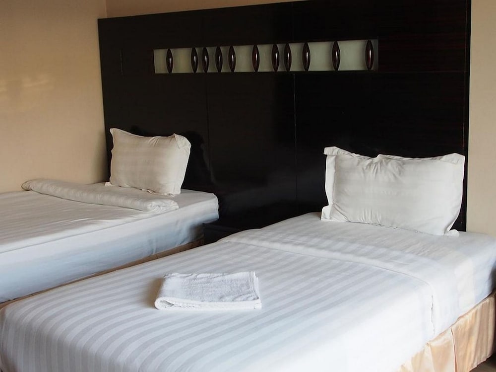 Фото Land Royal Residence Pattaya