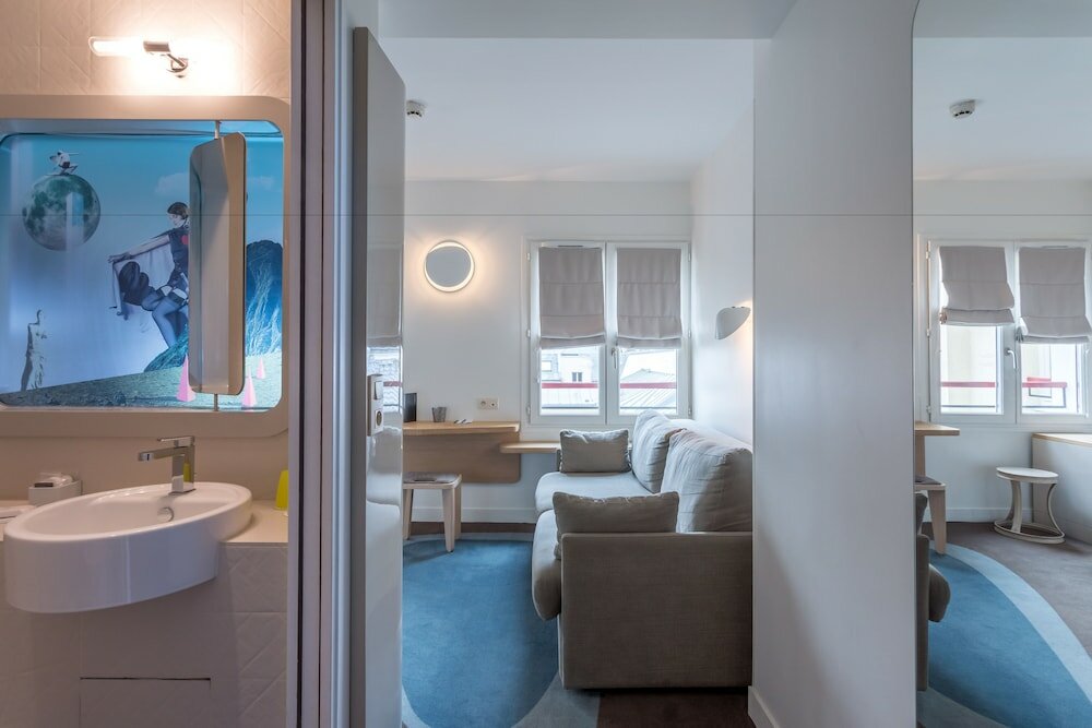 Фото Hotel Le Marcel Paris Gare de l'Ést