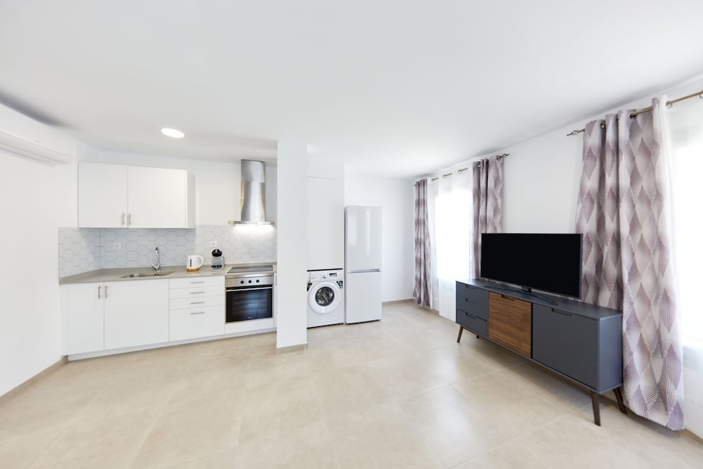 Фото Sonrisa Deluxe Apartments Levante