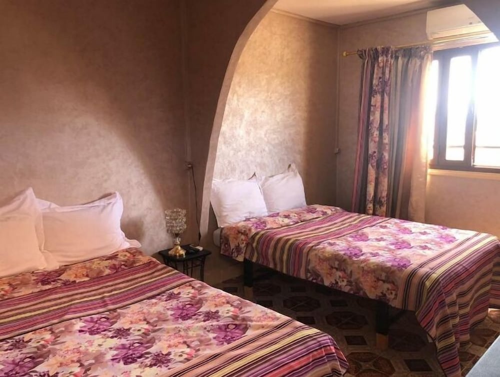 Фото Hotel Lahlou