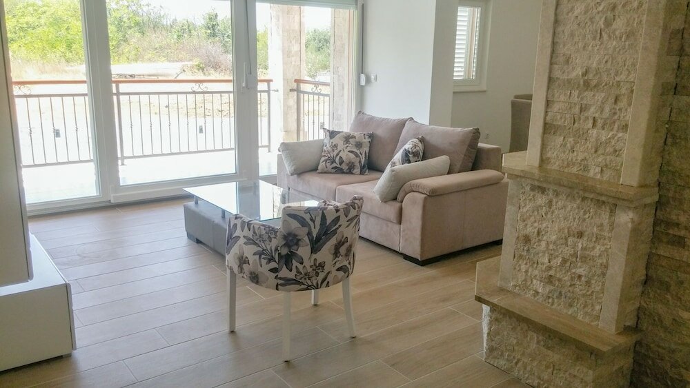 Фото Hvar-Holiday Apartments