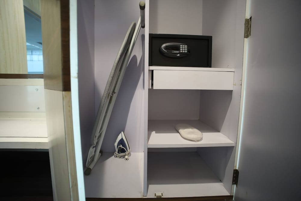 Фото Отель The Byke Suraj Plaza Veg