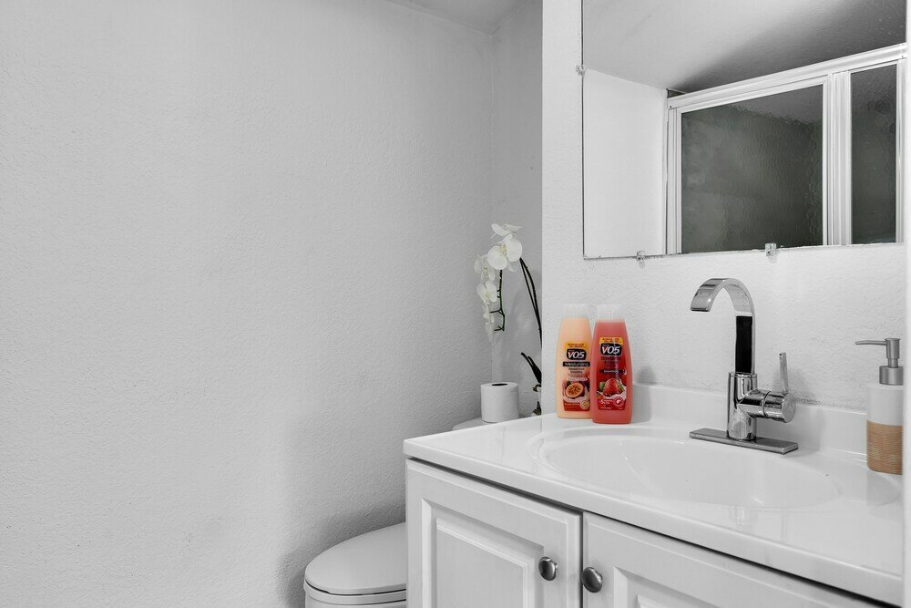 Фото Design District Luxe 3bd Home