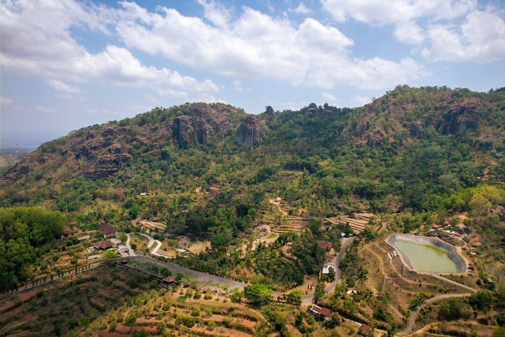 Mountain peak Gunung Api Purba Nglanggeran 700 meters, Earth, photo