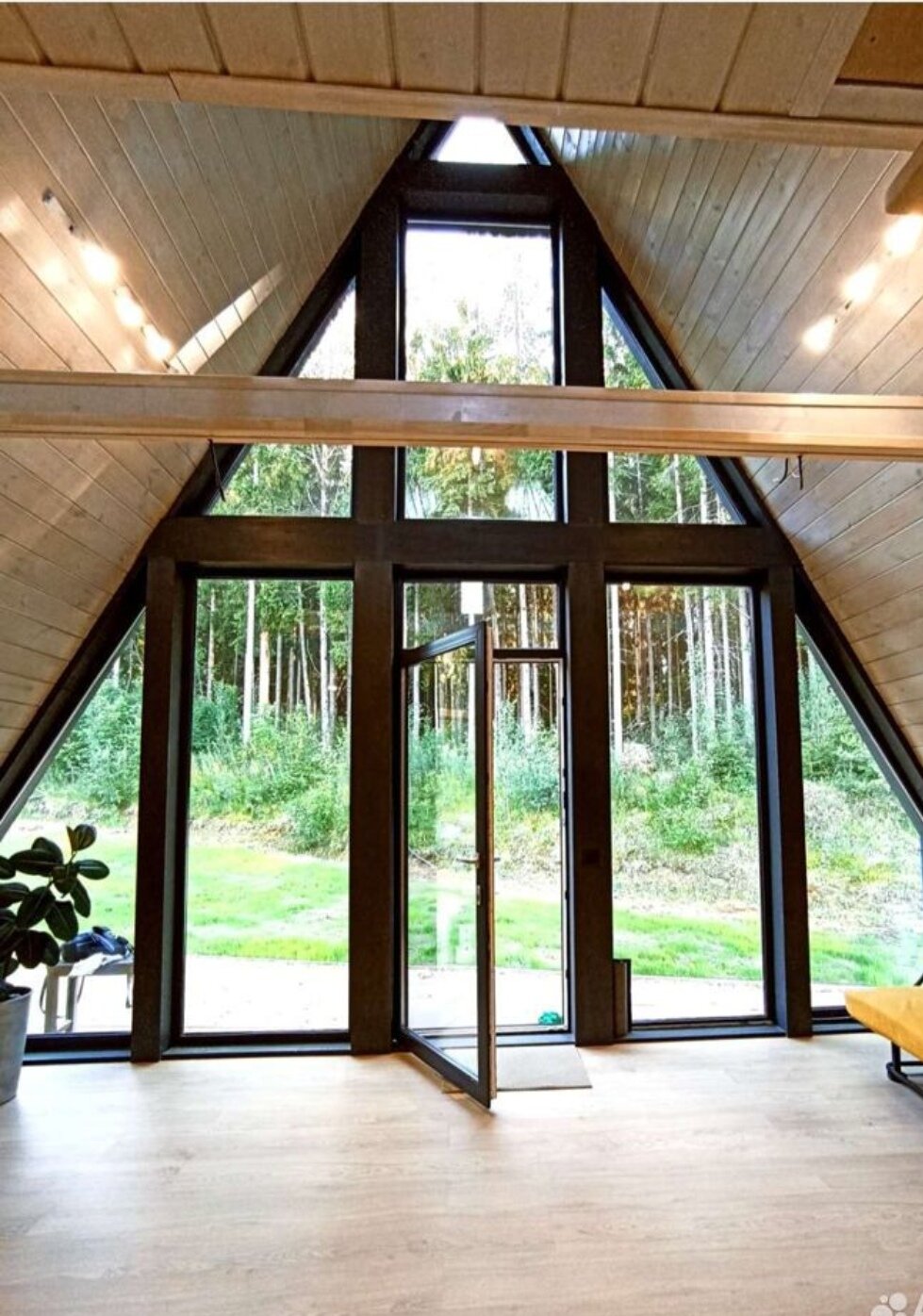 Фото Dомik у леса