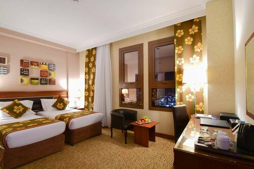 Гостиница Al Ansar Golden Tulip