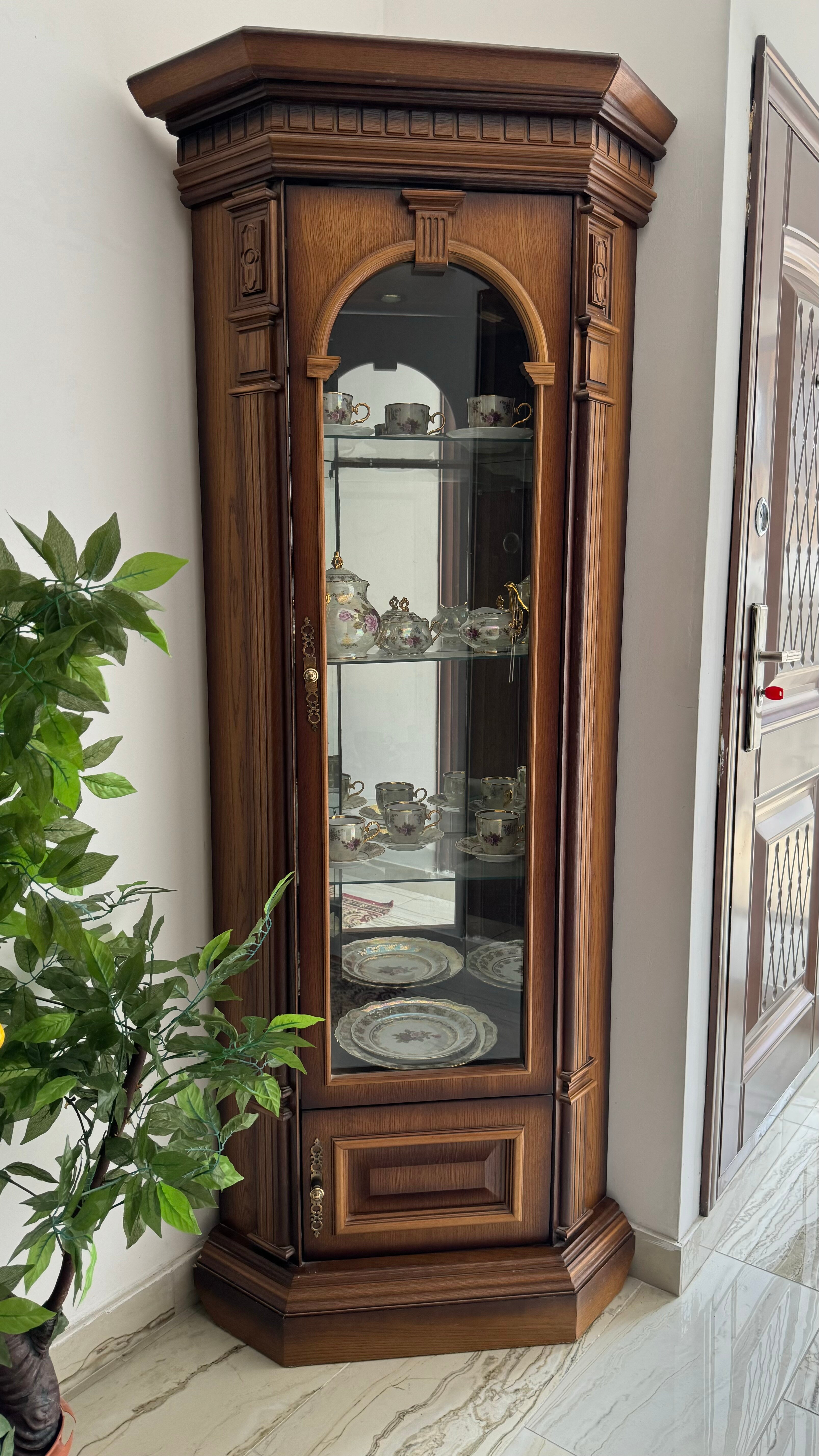 Фото Кади-Хан