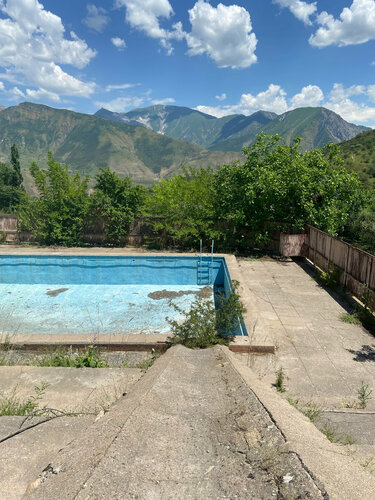 Saxalindagi fohishalar dam olish uchun