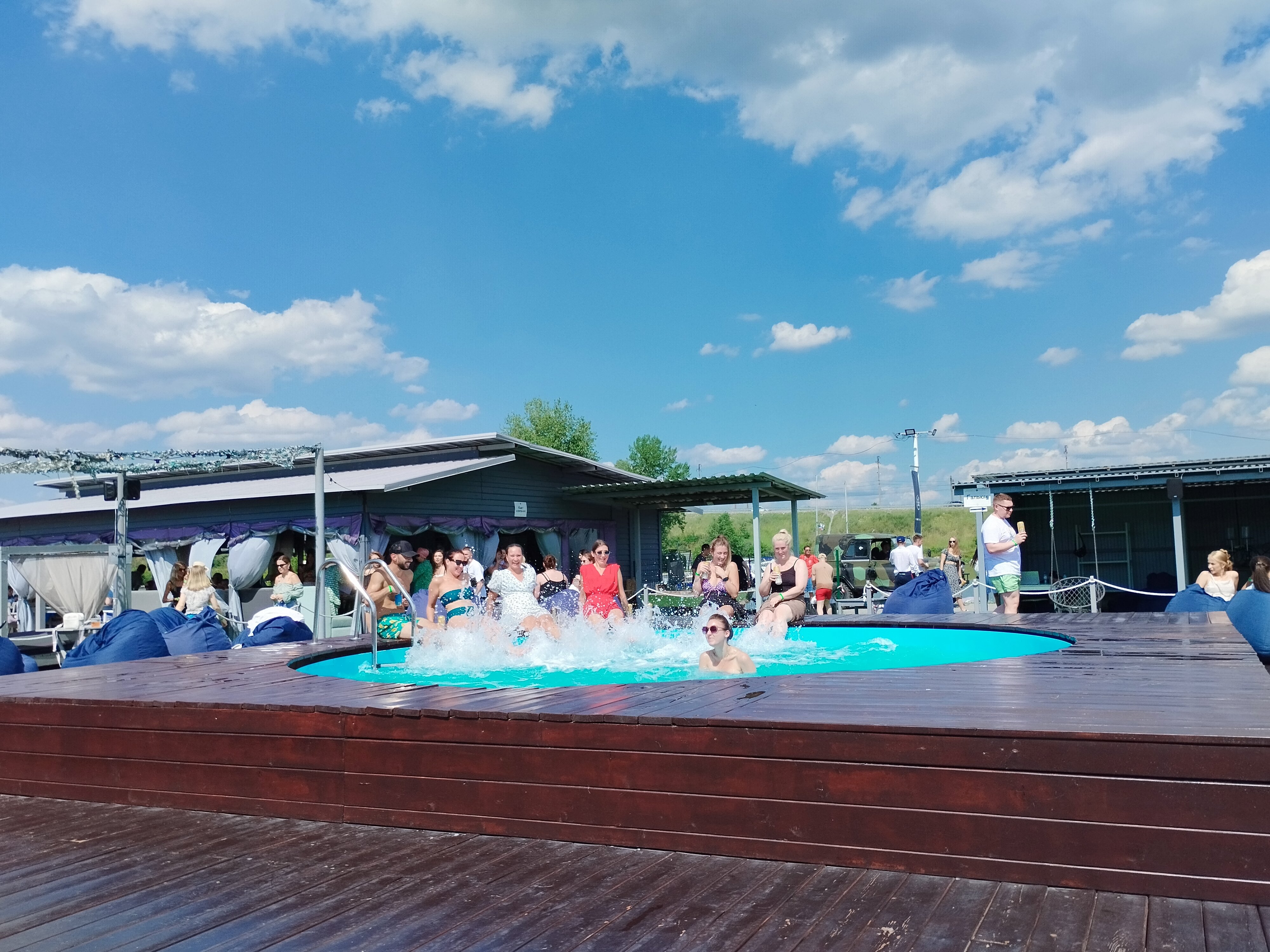 Фото Royal Marine