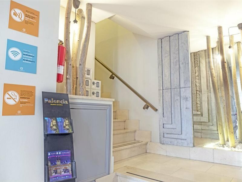 Фото Hostal Alda Palencia Plaza