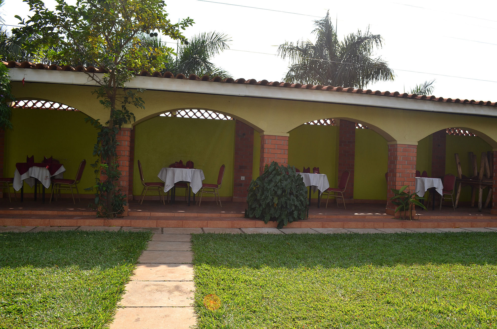 Фото Victoria Travel Hotel