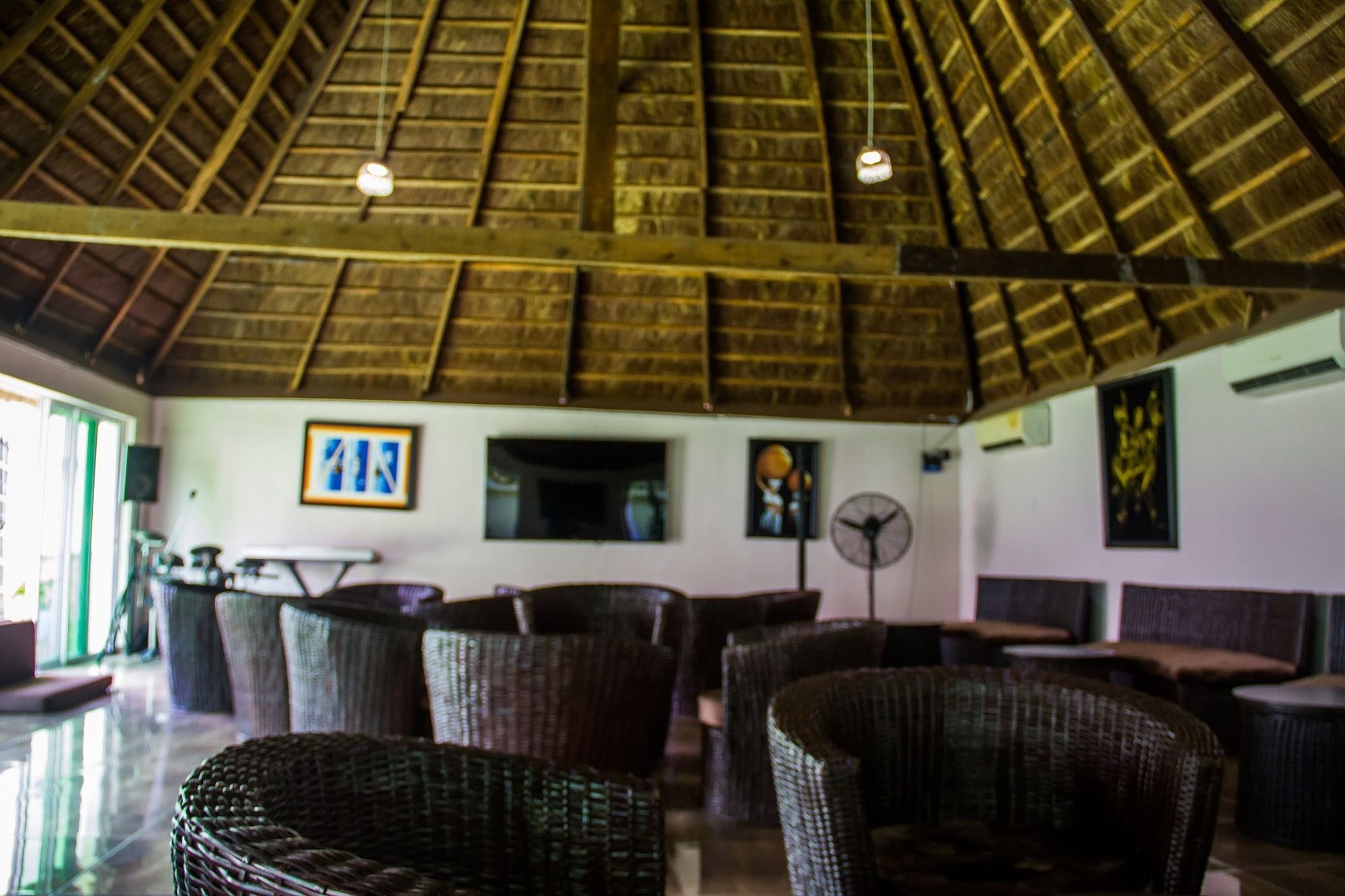 Фото Island Heights Hotel