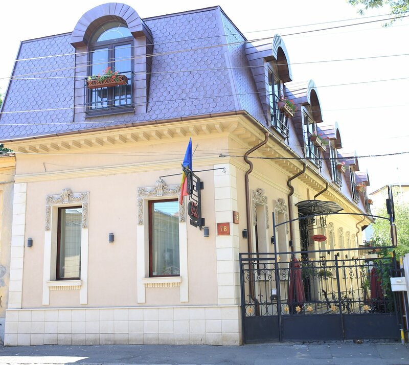 Гостиница Vilo'S Hotel в Бухаресте