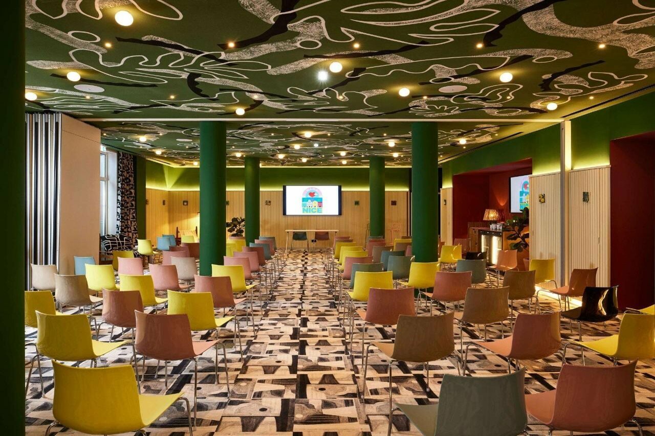 Фото Mama Shelter Nice