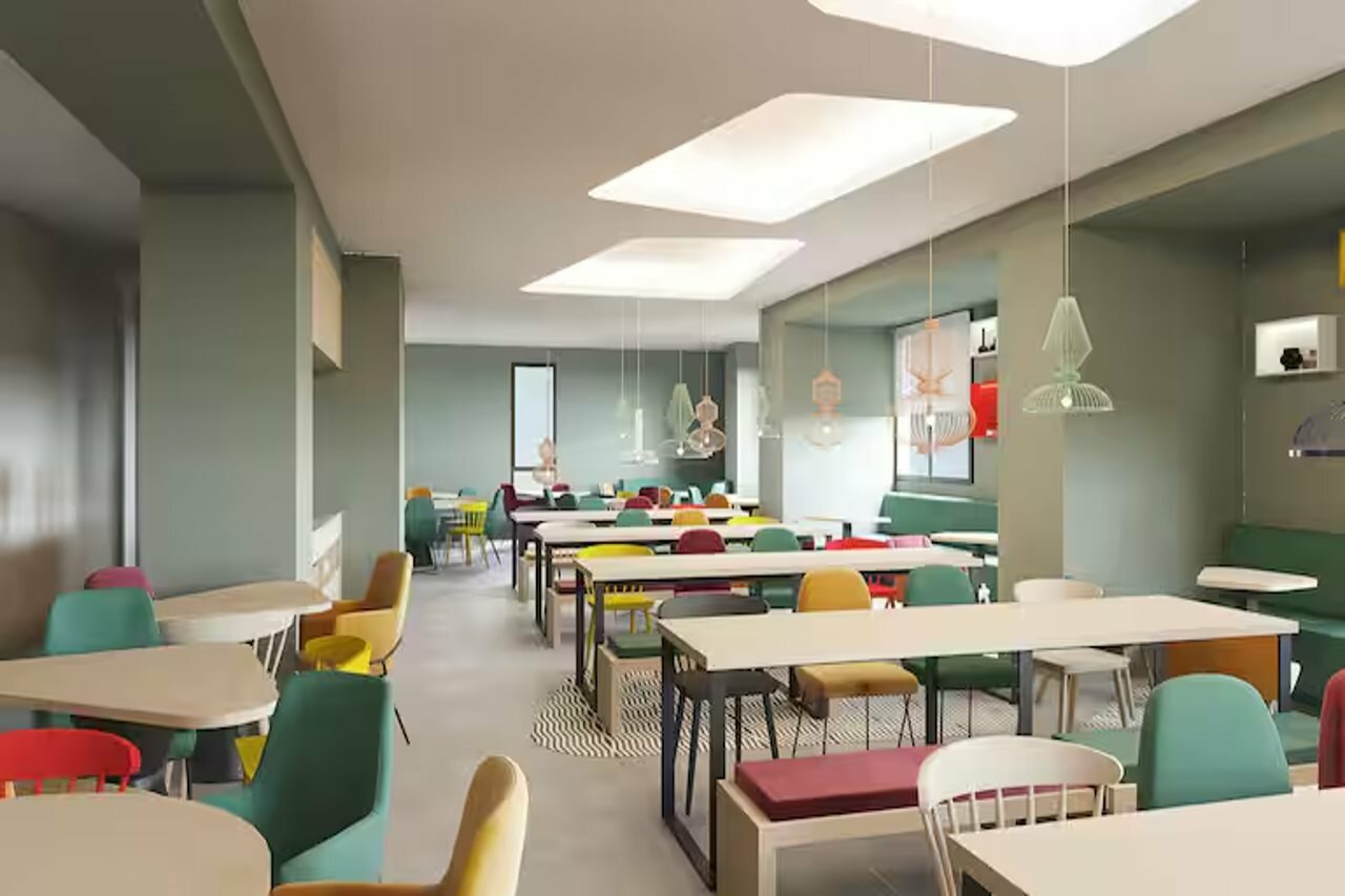 Фото Hampton by Hilton Malaga Martiricos